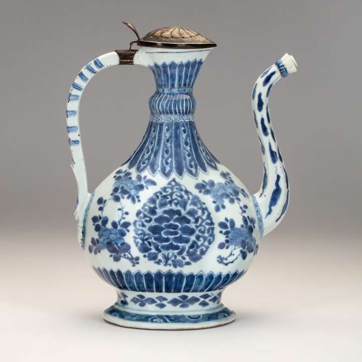 Chinese Blue-and-White Ewer Made for the Islamic Market 